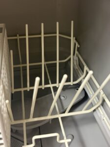 NP-TZ500の庫内1段目の取り外せない棒